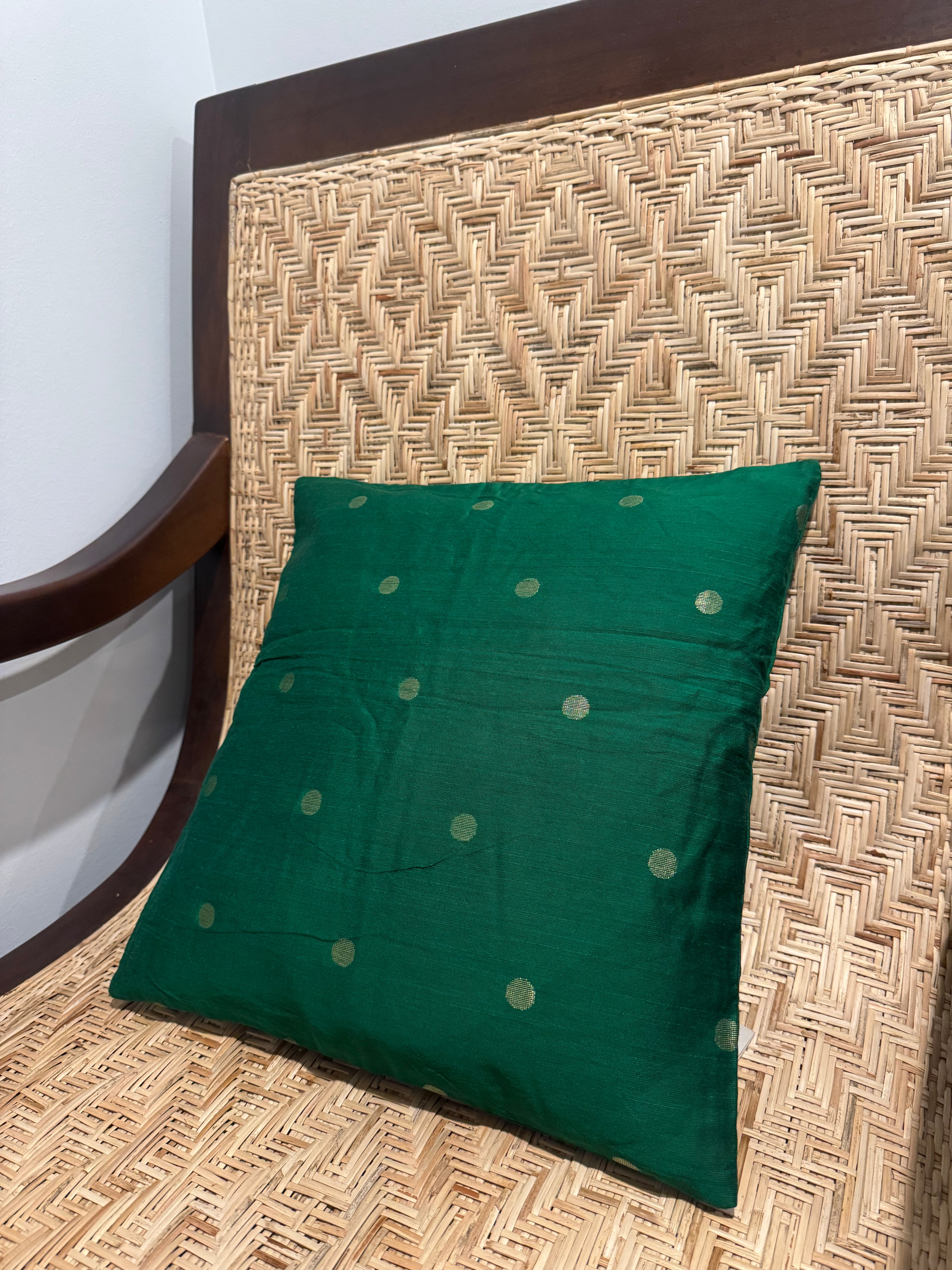 Onam themed cushion cover