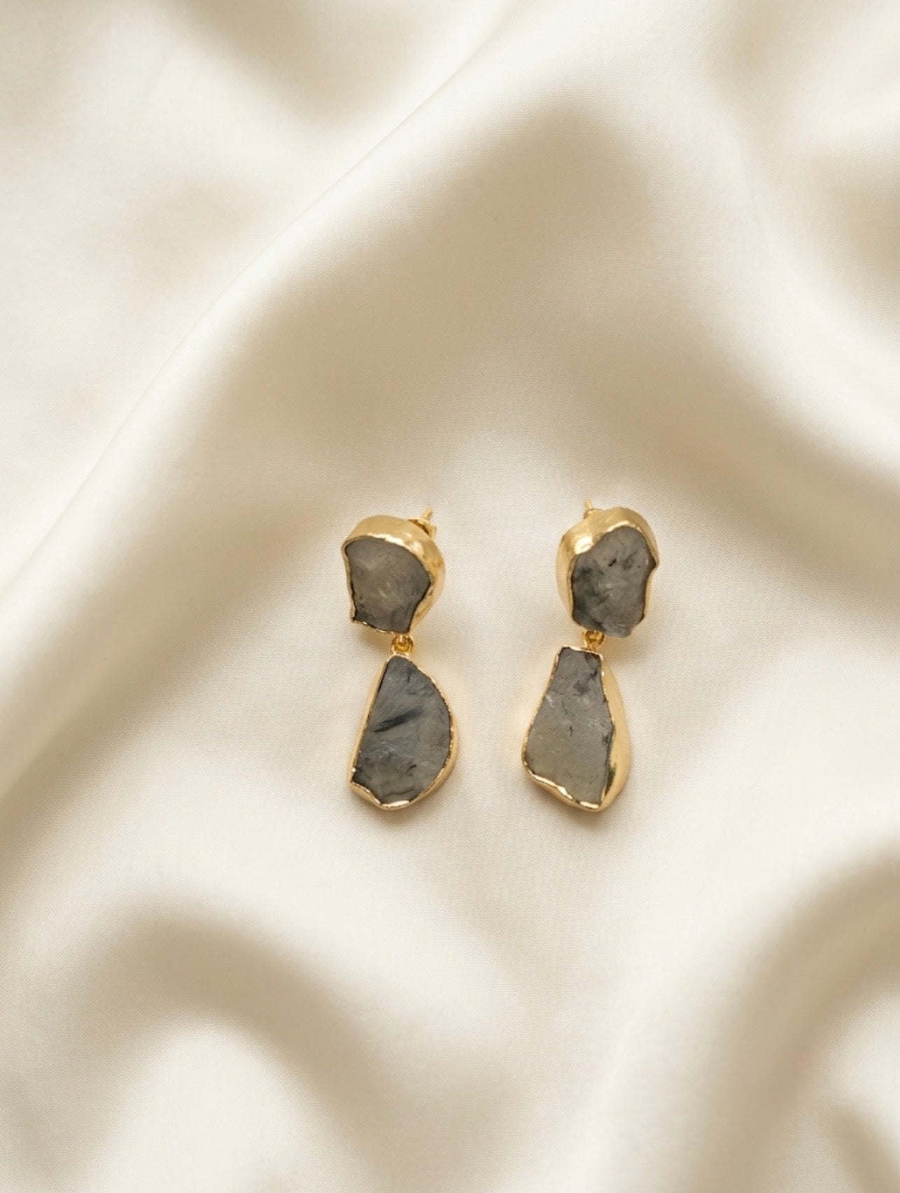 Tria Earring