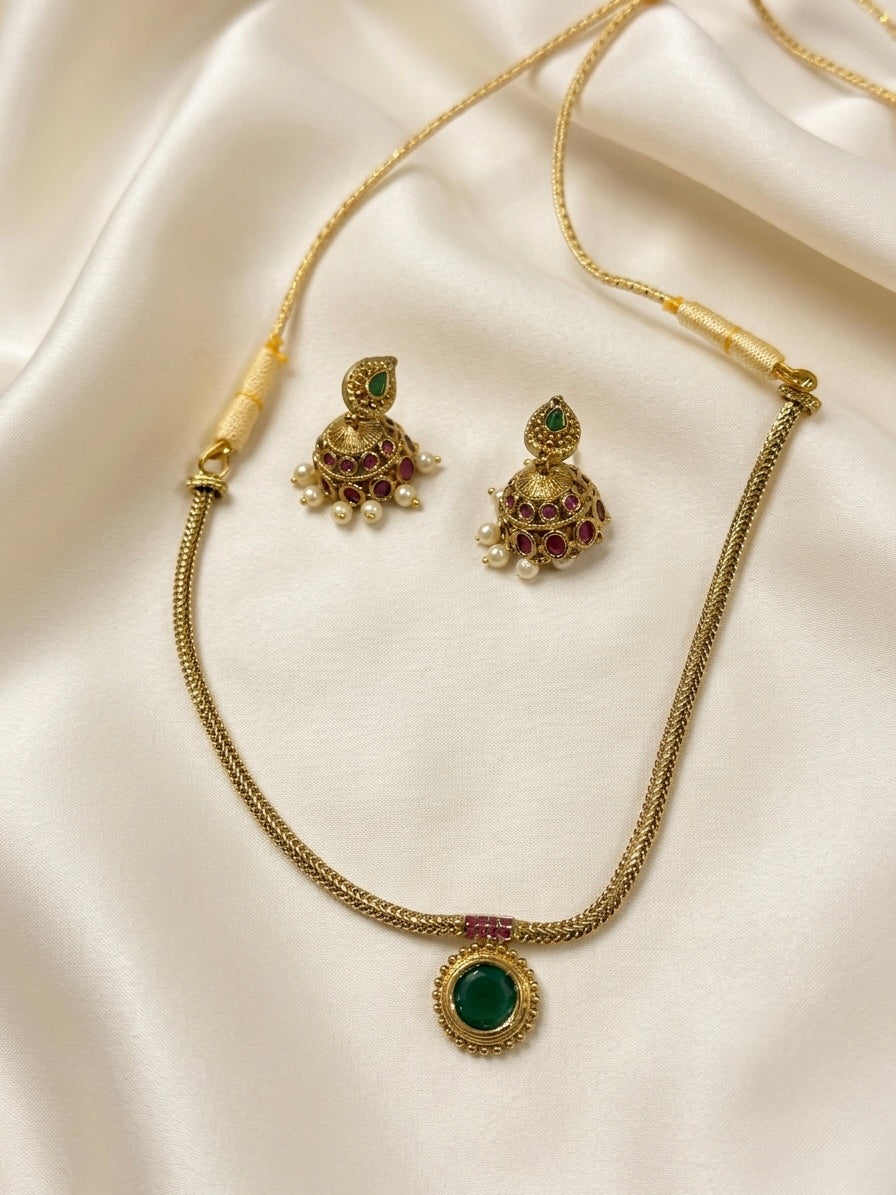 Enya Neckpiece (Multi)