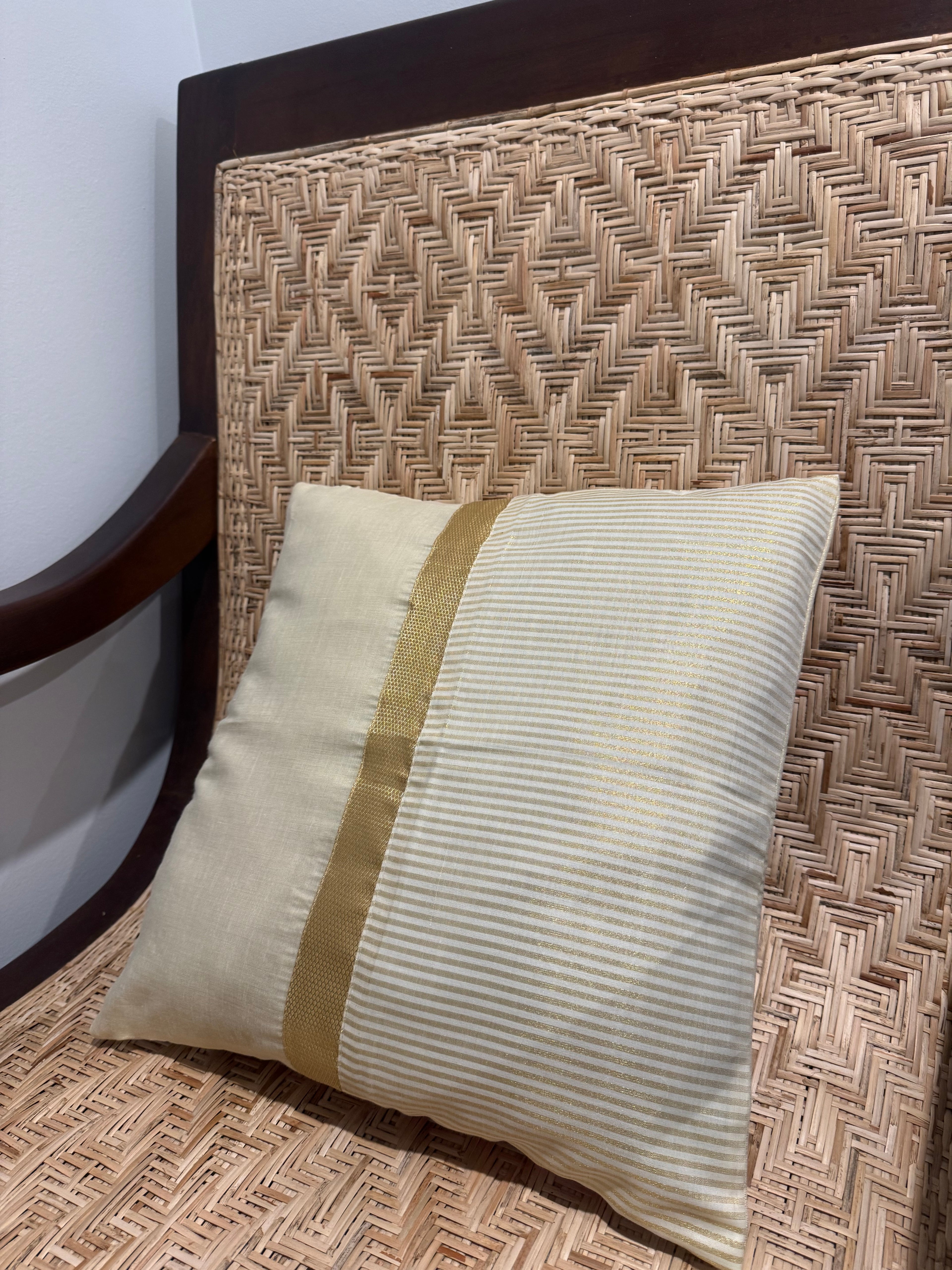 Onam themed cushion cover