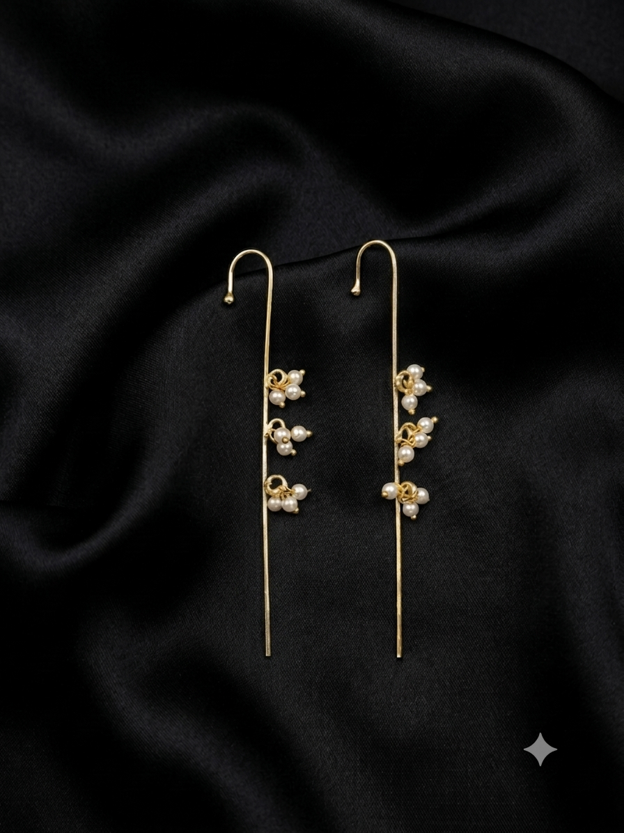 Juhi Pear Ear Cuff